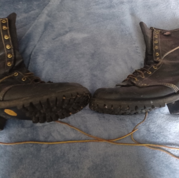 Work boots - Picture 3 of 3